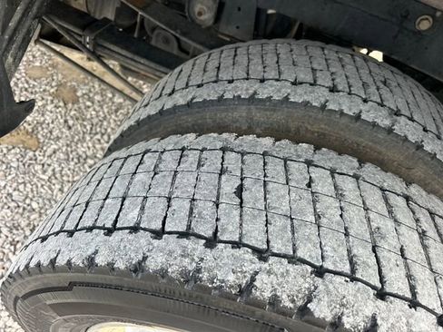 Used 2022 Ford F450 Platinum w/ FX4 Off-Road Package image 56