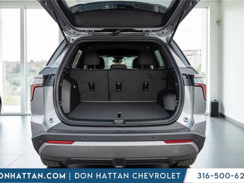 New 2026 Chevrolet Equinox LT image 33