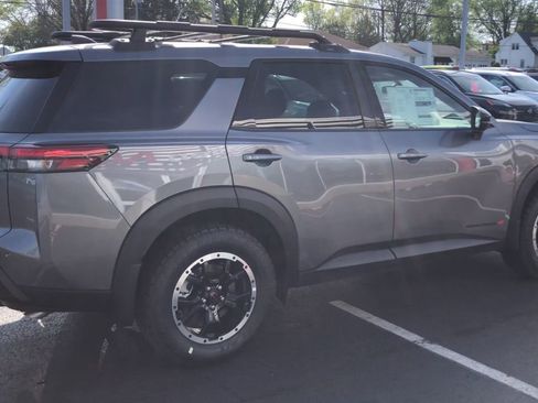 New 2026 Nissan Pathfinder Rock Creek w/ Rock Creek Premium Package image 7