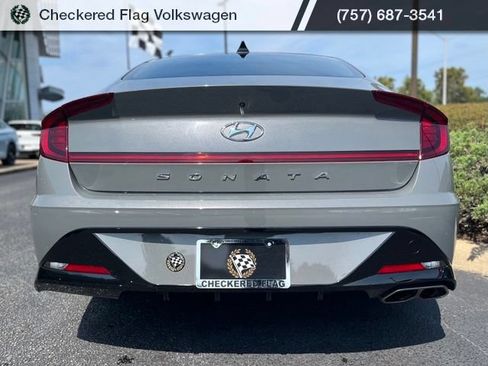 Used 2023 Hyundai Sonata SEL w/ Convenience Package FWD image 10