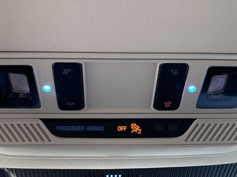 Used 2025 Ford Explorer Active w/ Active Comfort Package image 39