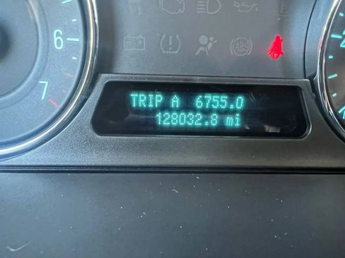 Used 2011 Ford Flex SEL w/ Rapid Spec Order Code FWD image 9