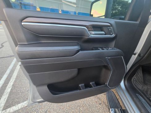 Used 2024 Chevrolet Silverado 2500 LT w/ All Star Edition AWD/4WD image 16