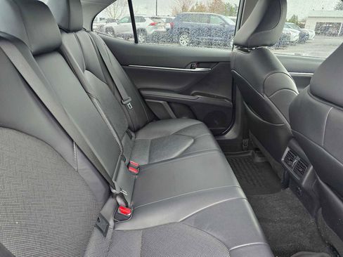 Used 2024 Toyota Camry XLE image 12