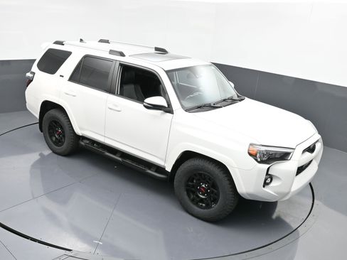 Used 2023 Toyota 4Runner SR5 Premium image 28