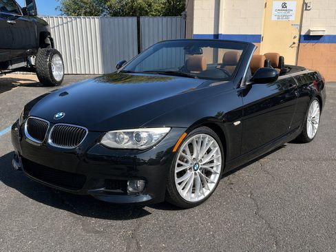 Used 2011 BMW 335i Convertible RWD image 3