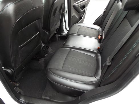 Used 2016 Chevrolet Trax LT w/ LT Sun and Sound Package image 16