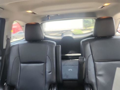 Used 2017 Toyota Highlander XLE w/ Carpet Mat Package AWD/4WD image 14