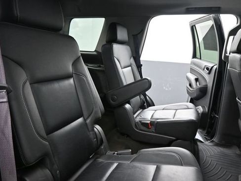 Used 2017 Chevrolet Tahoe LT w/ Luxury Package AWD/4WD image 24