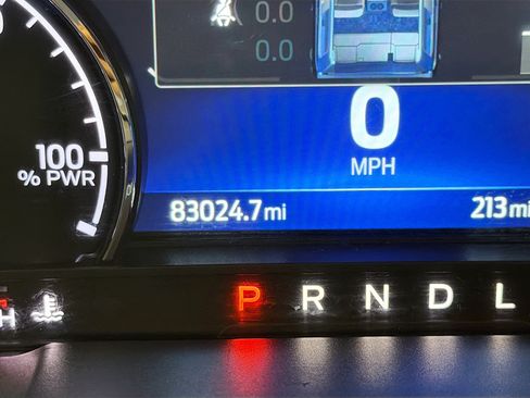 Used 2023 Ford Maverick Lariat FWD image 8