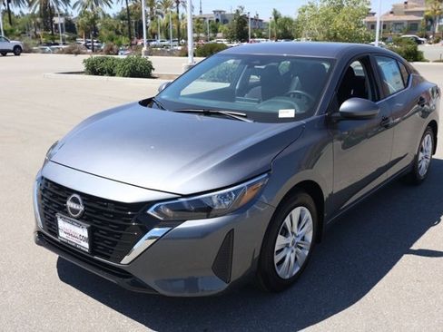 New 2025 Nissan Sentra S image 8
