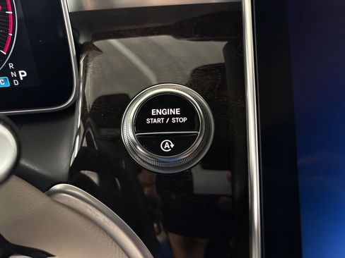 Certified 2024 Mercedes-Benz GLC 300 image 16