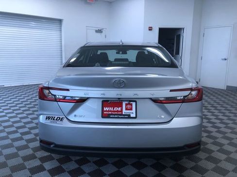 Used 2026 Toyota Camry LE FWD image 14