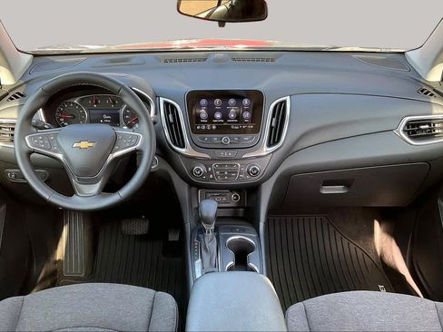 Used 2024 Chevrolet Equinox LT FWD image 15