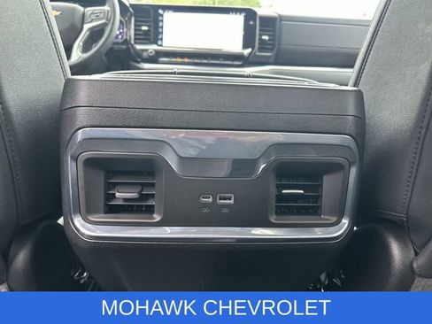 Certified 2024 Chevrolet Silverado 1500 LTZ AWD/4WD image 21