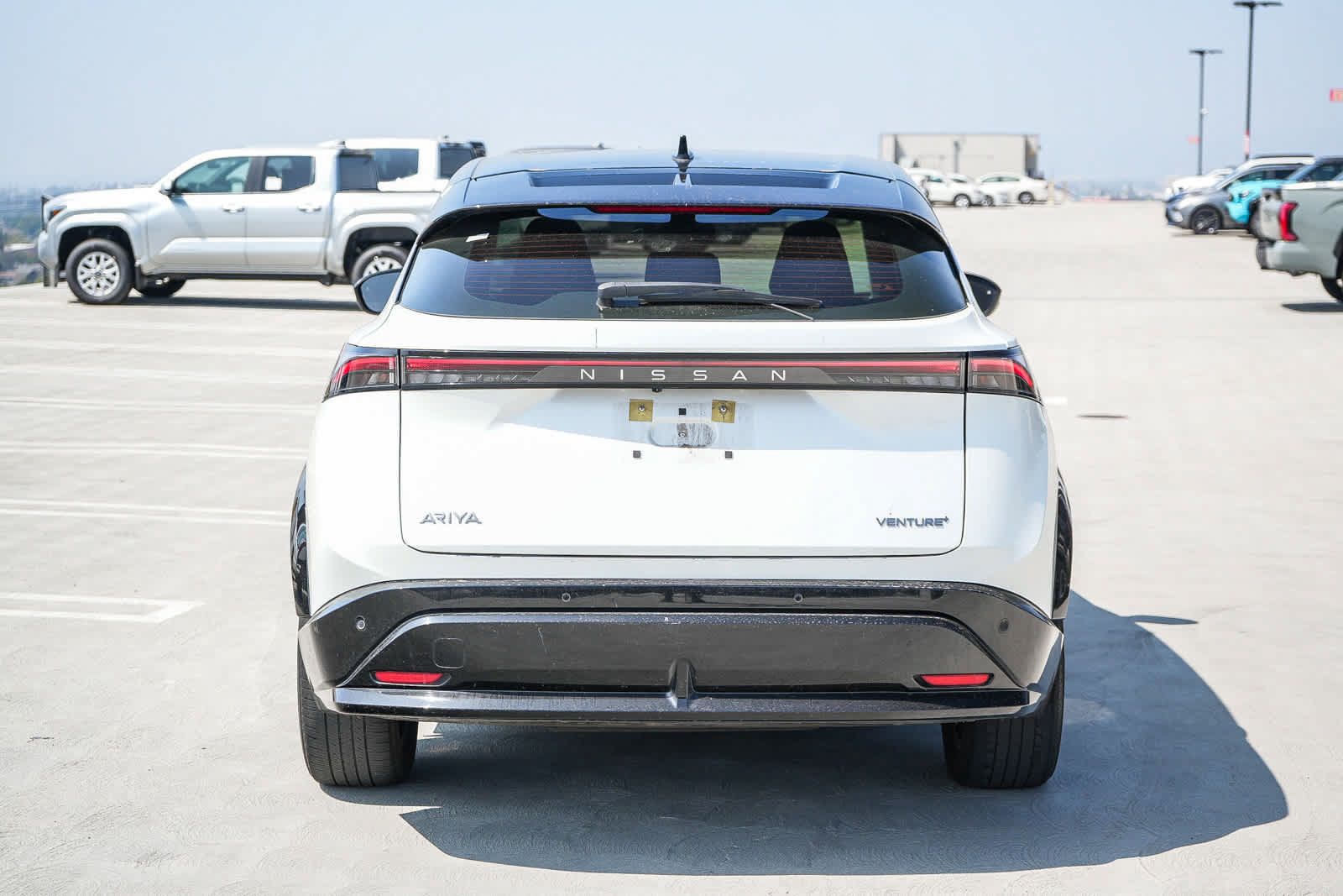 Used 2023 Nissan Ariya FWD image 7