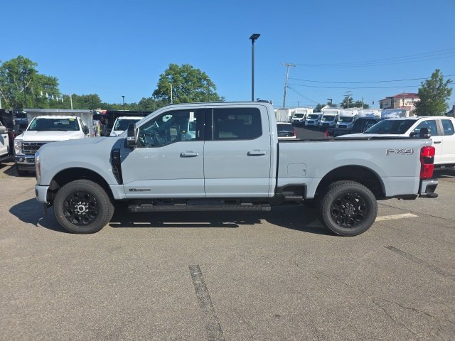 New 2026 Ford F350 Lariat w/ Black Appearance Package AWD/4WD image 11