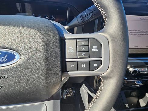 New 2026 Ford F350 Lariat w/ Lariat Premium Package image 33