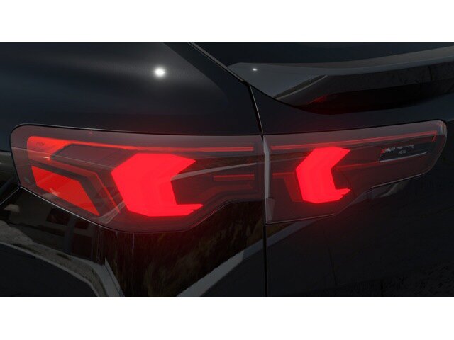 Used 2026 BMW X2 xDrive28i w/ Technology Package AWD/4WD image 8