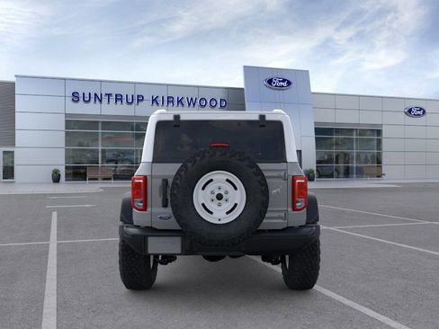 New 2026 Ford Bronco Heritage Edition image 6