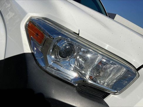 Used 2021 Toyota Tacoma SR image 26