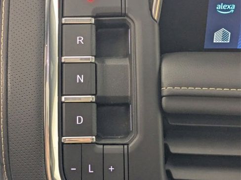 Certified 2024 Chevrolet Tahoe Premier w/ Premium Package 2 image 24