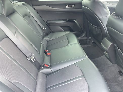 Used 2024 Kia K5 GT-Line w/ GT-Line Premium Package image 12