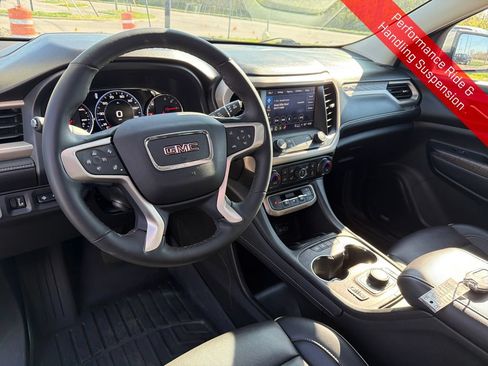 Used 2023 GMC Acadia Denali w/ Denali Ultimate Package AWD/4WD image 14