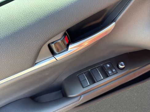 Used 2024 Toyota Camry XLE w/ Navigation Package FWD image 12
