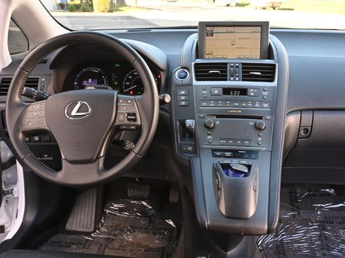 Used 2010 Lexus HS 250h Premium image 33