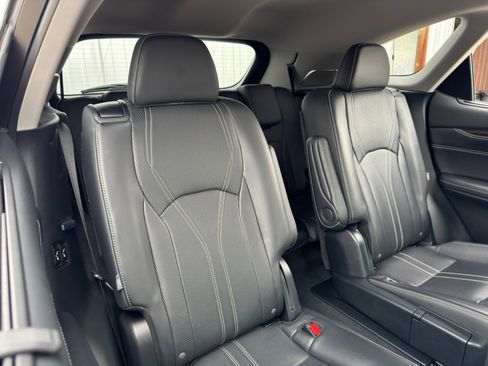 Used 2021 Lexus RX 350L Luxury w/ Accessory Package image 40