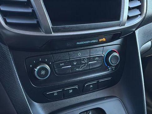 Used 2022 Ford Transit Connect XL image 29