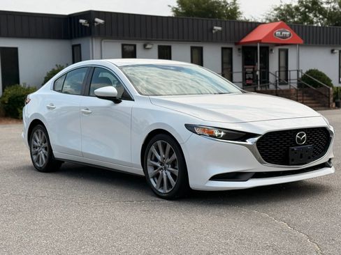 Used 2020 MAZDA MAZDA3 AWD Sedan w/ Select Package image 3