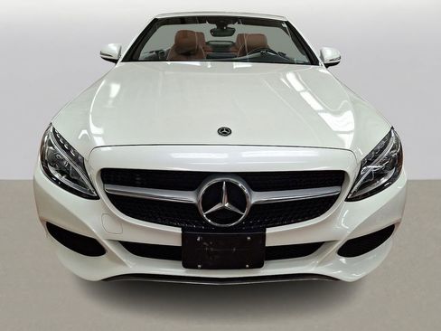 Used 2018 Mercedes-Benz C 300 4MATIC Cabriolet image 2