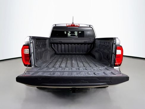 Used 2024 GMC Canyon AT4 w/ AT4 Premium Package AWD/4WD image 29