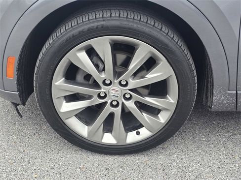 Used 2022 Buick Envision Avenir w/ Technology Package II image 9