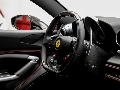 Used 2023 Ferrari F8 Tributo RWD image 17