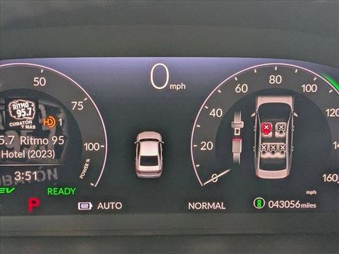 Used 2023 Honda Accord Touring image 10