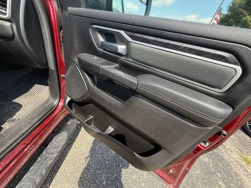 Used 2022 RAM 1500 Big Horn AWD/4WD image 39
