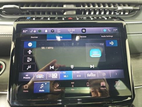 Certified 2022 Jeep Grand Cherokee Overland image 21