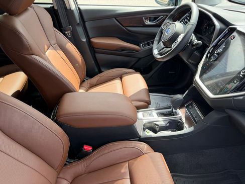 Used 2025 Subaru Ascent Touring image 17