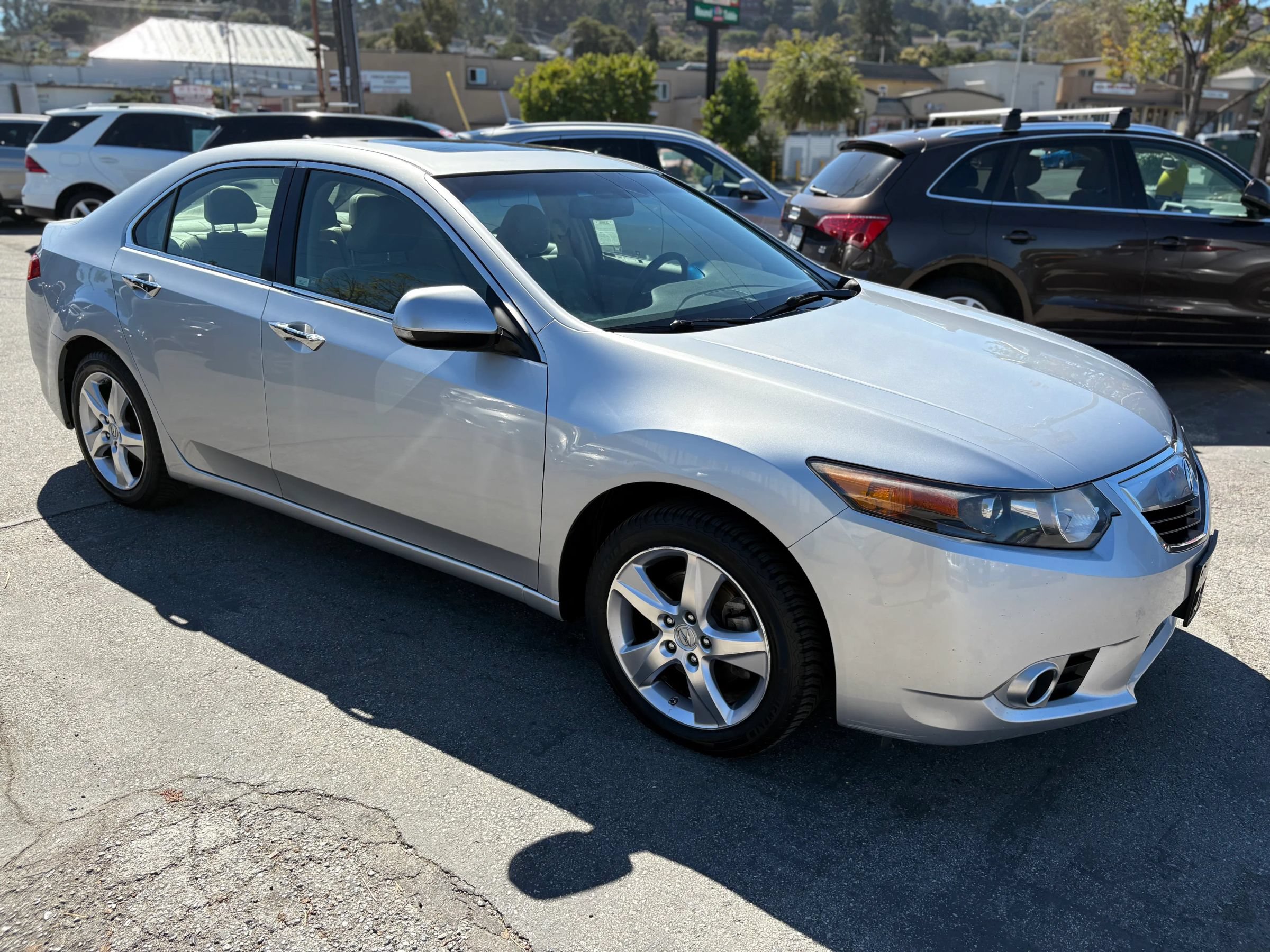 Used 2012 Acura TSX Sedan FWD image 1