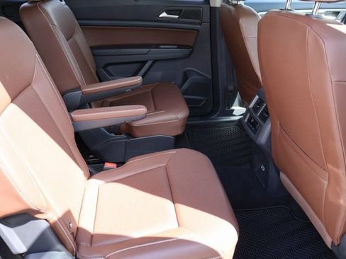 Used 2021 Volkswagen Atlas SE w/ Panoramic Sunroof Package AWD/4WD image 14