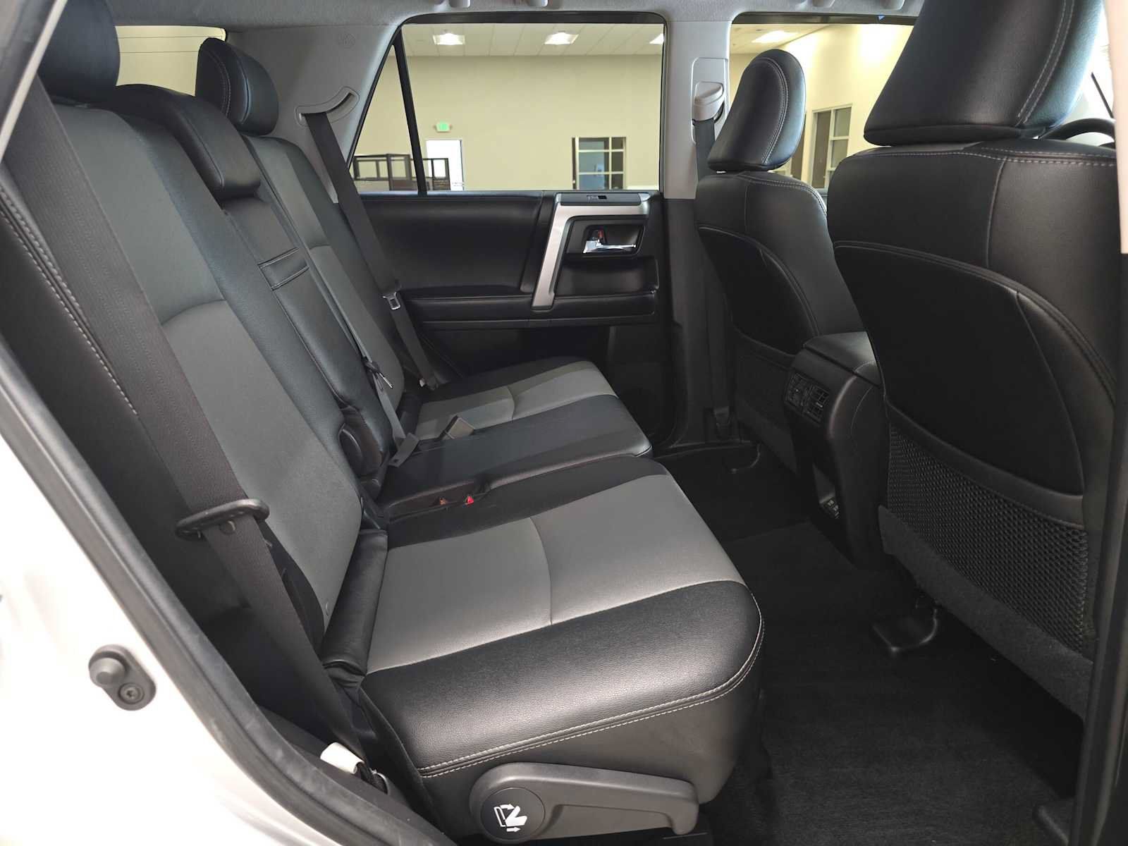 Certified 2021 Toyota 4Runner SR5 Premium w/ Moonroof Package AWD/4WD image 26