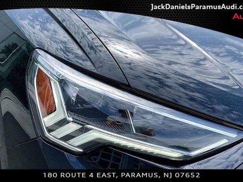 Used 2023 Audi Q3 2.0T Premium Plus w/ Premium Plus Package AWD/4WD image 21