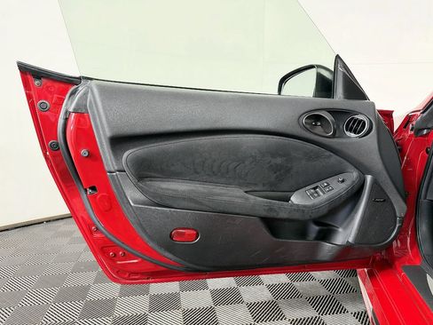 Used 2016 Nissan 370Z NISMO RWD image 29