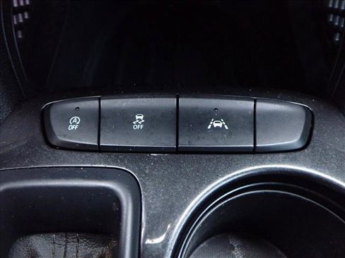 Used 2023 Chevrolet TrailBlazer LT image 21