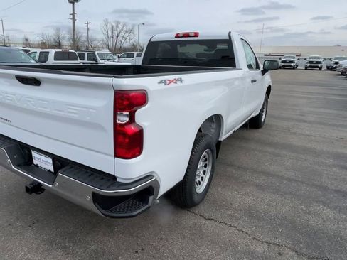 New 2026 Chevrolet Silverado 1500 W/T w/ WT Safety Package AWD/4WD image 9