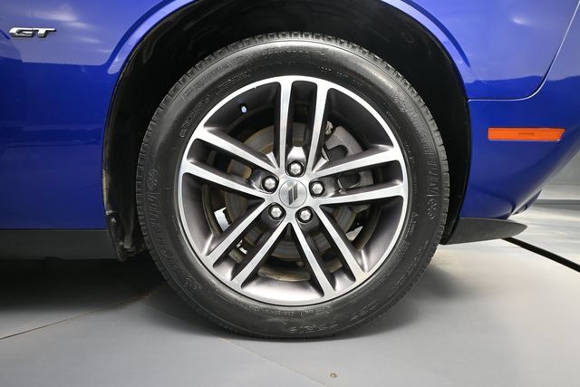 Used 2018 Dodge Challenger GT w/ GT Interior Package AWD/4WD image 12