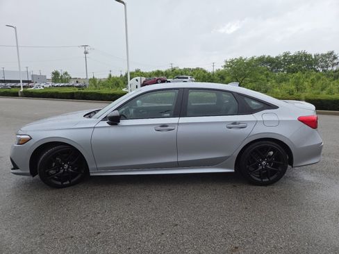 Used 2023 Honda Civic Sport image 14